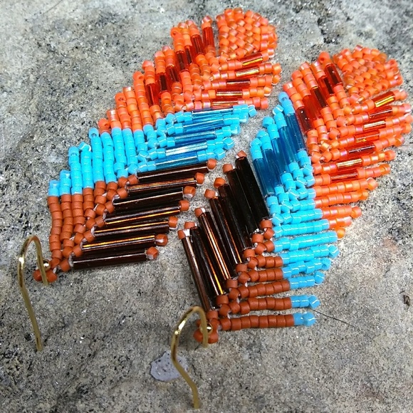 🔥SOLD🔥 at Comanche PowWow🔥Turquoise Brown Feather Earrings - Picture 6 of 8